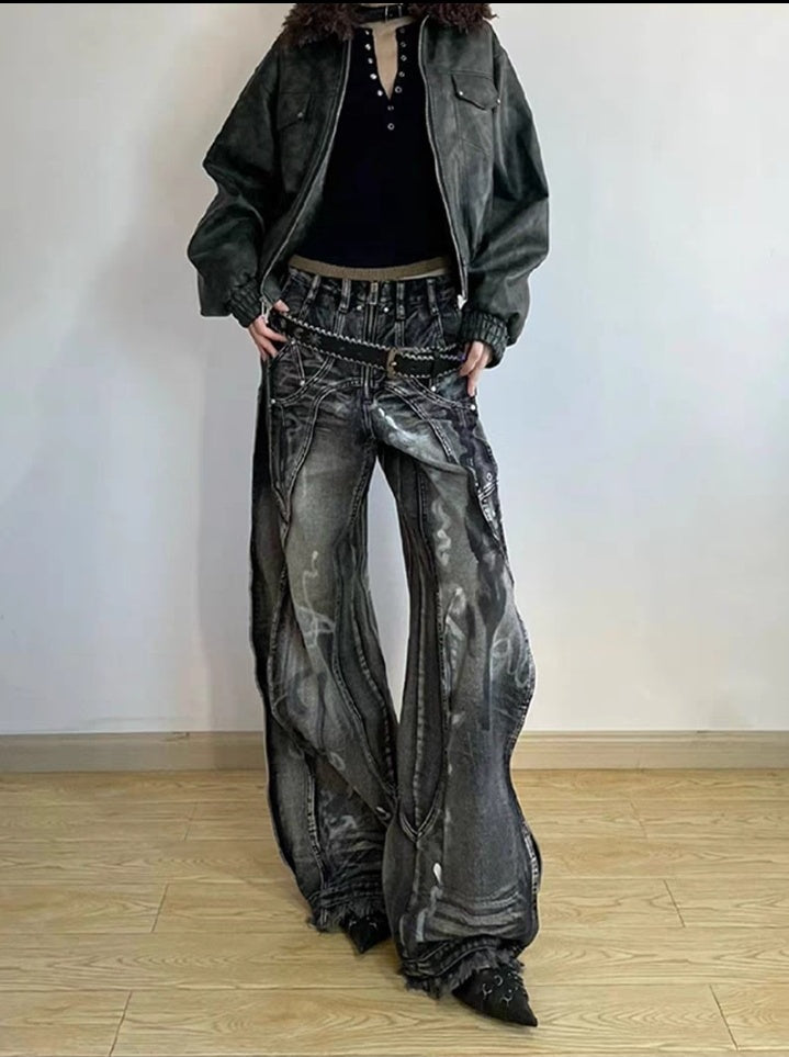 High-Waist Straight Jeans – Black
