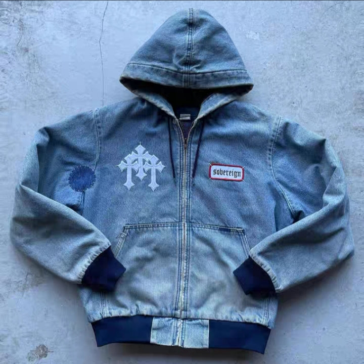 Zip-Up Hoodie – Streetwear Essential